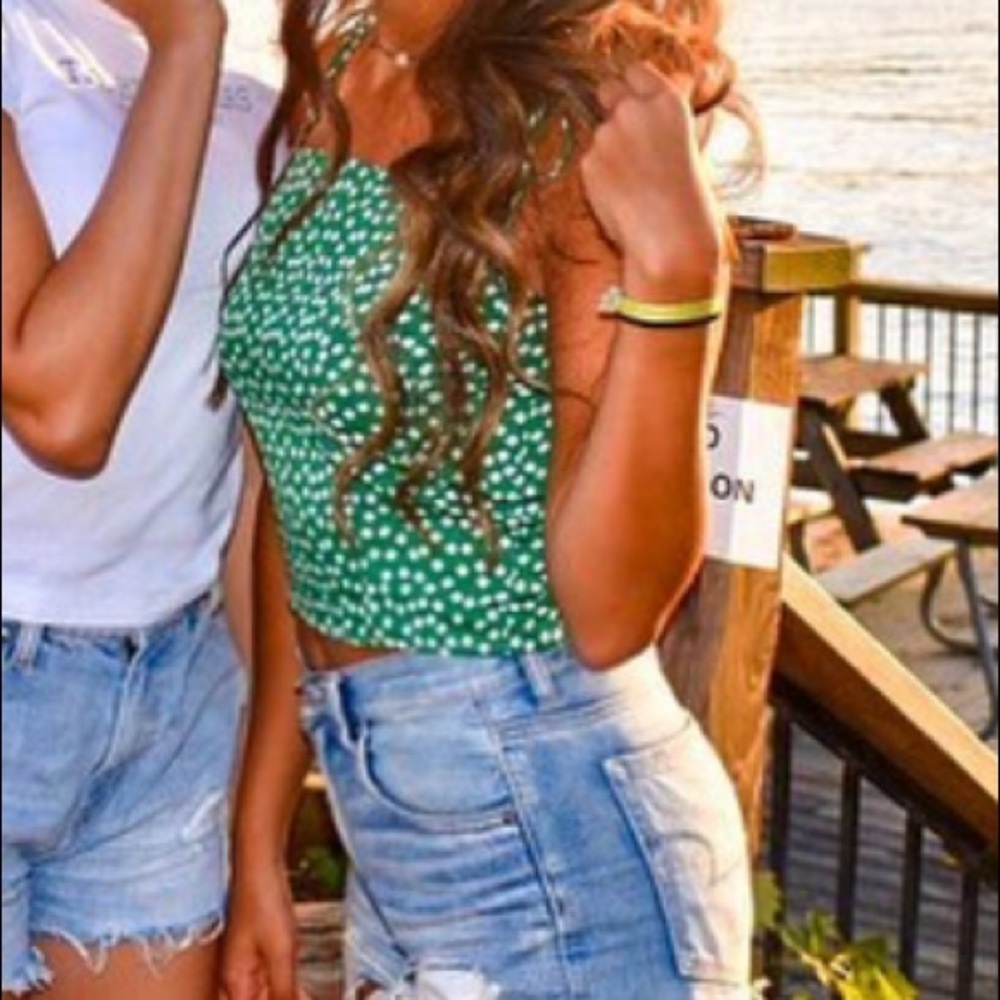 Fun top!